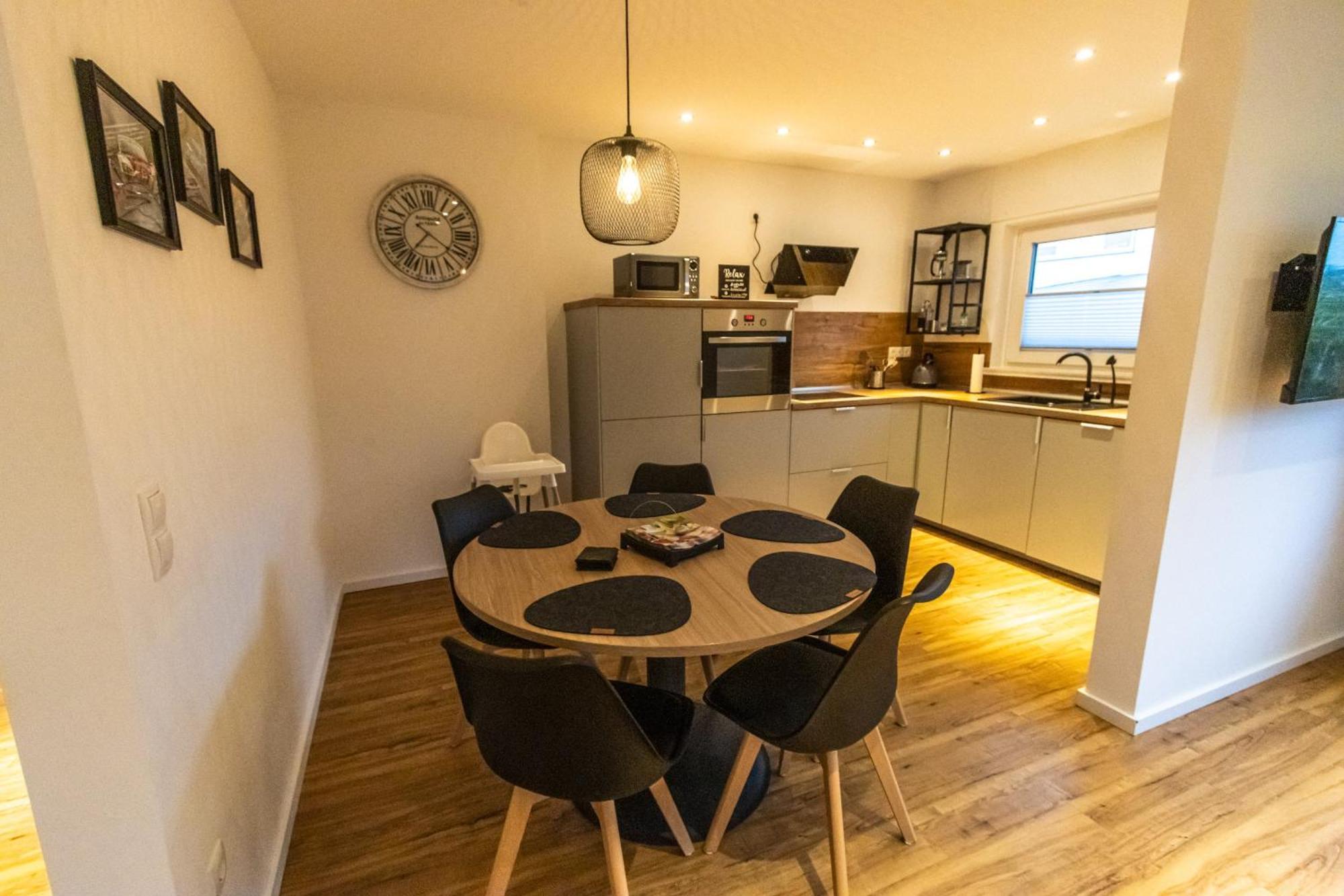 Suedschleife Appartements - Wlan - Direkt Am Ring Reimerath Екстер'єр фото
